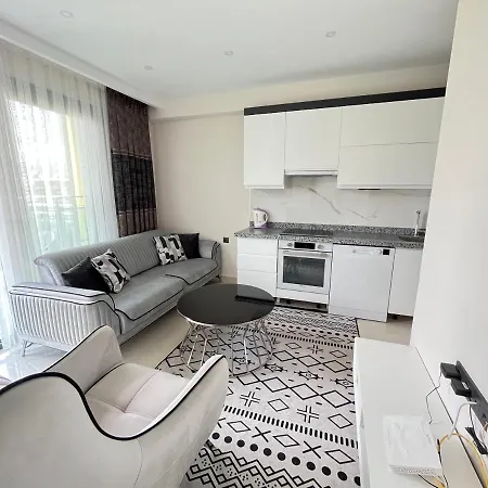 Διαμέρισμα Brand New 1+1, 70 M Sea, Luxury Complex, Large Pool, Tenis, Garage, Gym