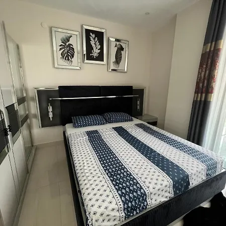 Brand New 1+1, 70 M Sea, Luxury Complex, Large Pool, Tenis, Garage, Gym Διαμέρισμα Αλάνια