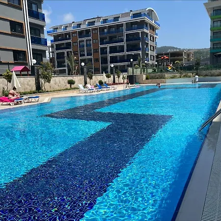 Brand New 1+1, 70 M Sea, Luxury Complex, Large Pool, Tenis, Garage, Gym * Αλάνια
